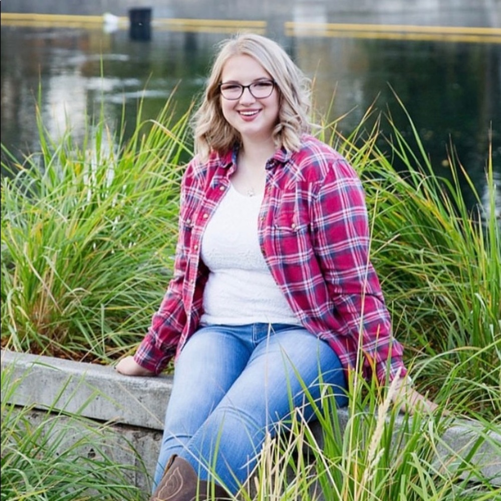 Meet your Posher, Erin